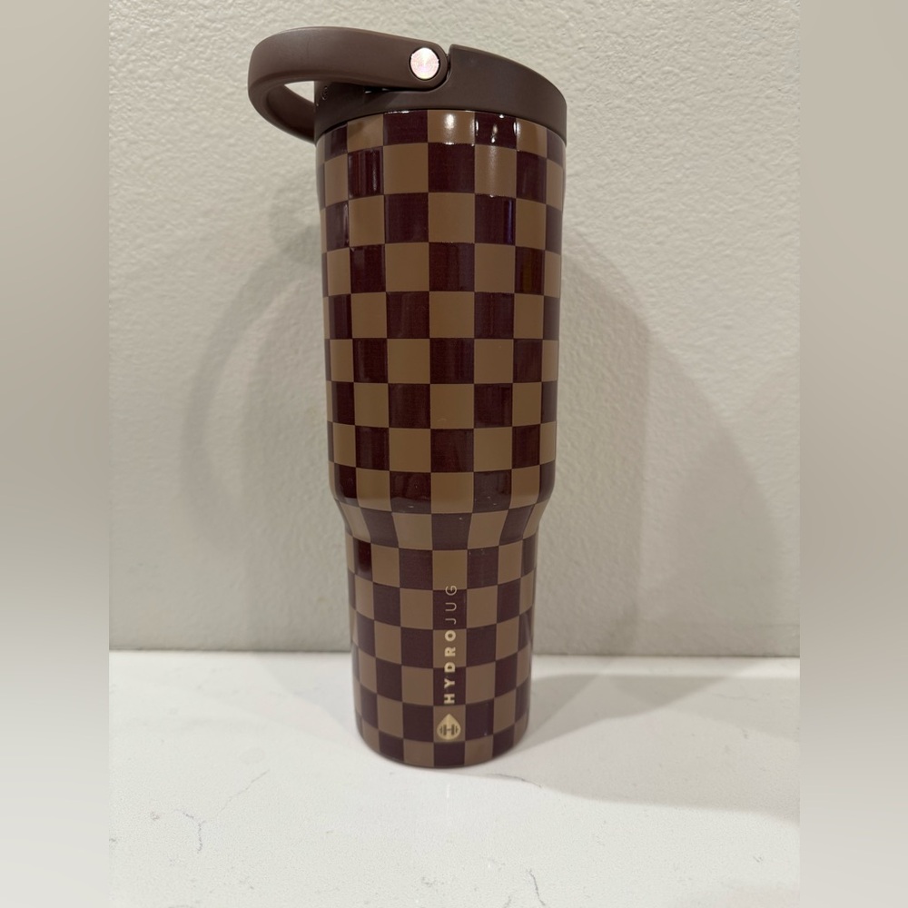HydroJug Brown Checkered 32oz sport bottle